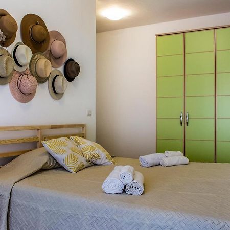 Casa Elena Appartement Portoscuso Buitenkant foto