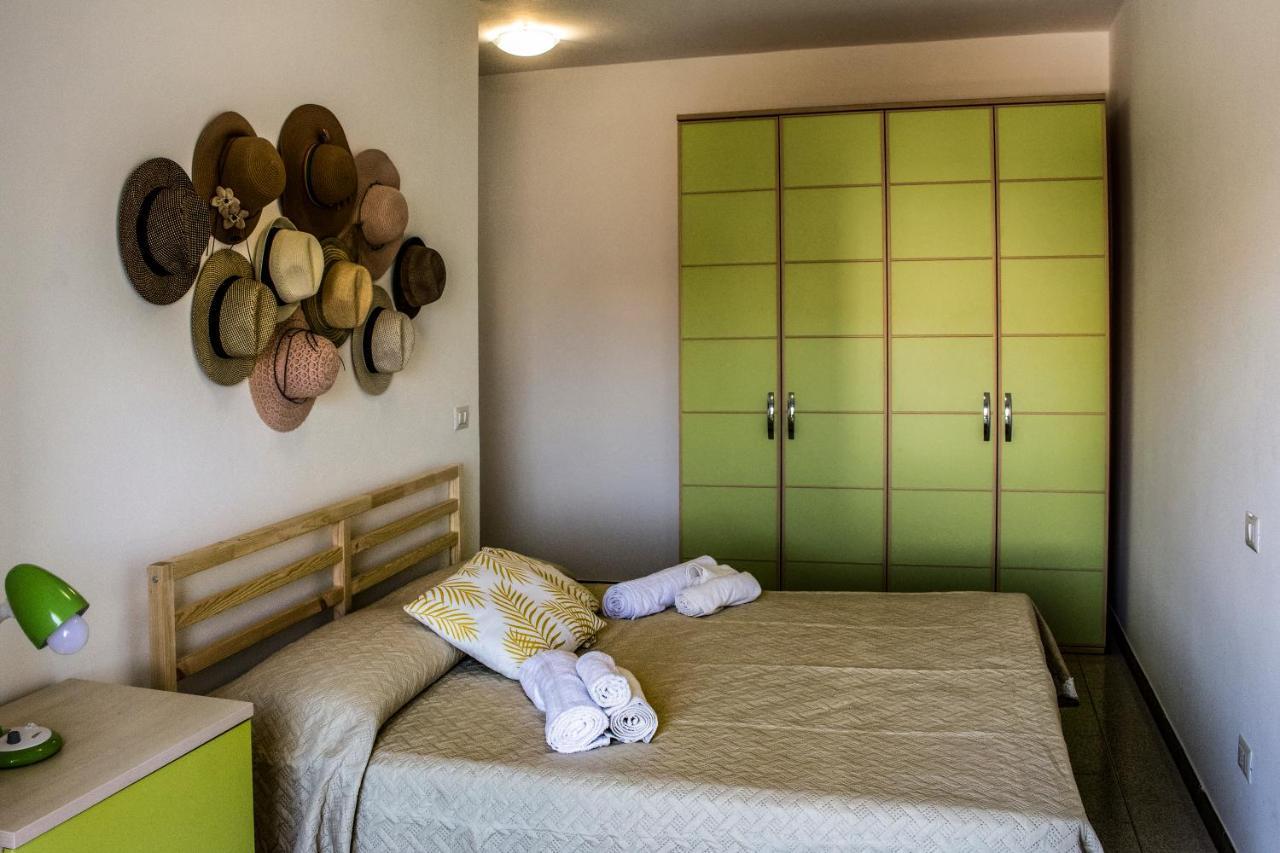 Casa Elena Appartement Portoscuso Buitenkant foto