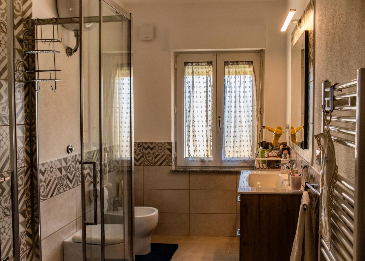 Casa Elena Appartement Portoscuso Buitenkant foto